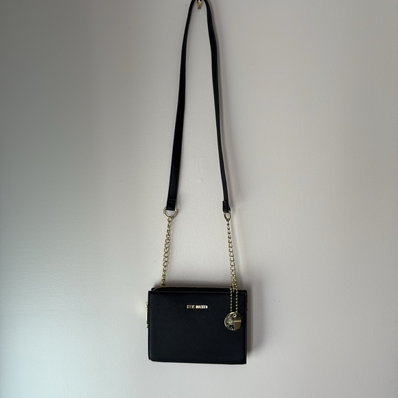Steve Madden Black Crossbody Bag - Picture 14 of 15